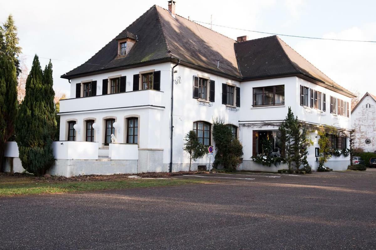 Hotel Restaurant Au Gourmet Drusenheim Bagian luar foto